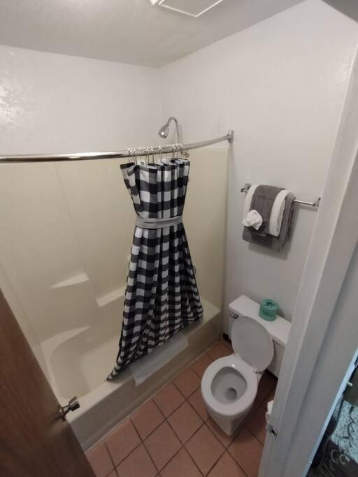 Hotel 2 Queen Beds Hotel Room 126 Wi-Fi Booking Stillwater Exterior foto
